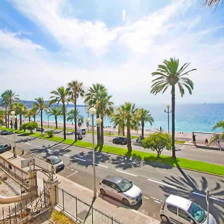 Апартаменты Luxury Sea Front Promenade