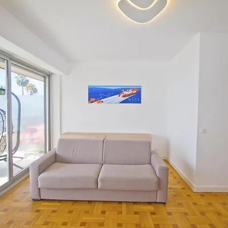 Luxury Sea Front Promenade * Nice