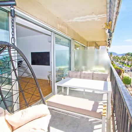 Luxury Sea Front Promenade Apartment